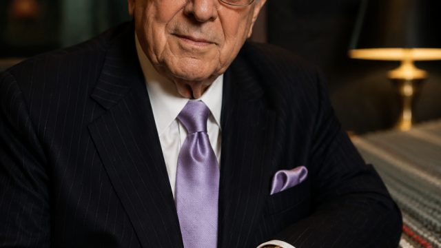 Tribute to Clive Davis: A Legacy of Music Innovation at 94