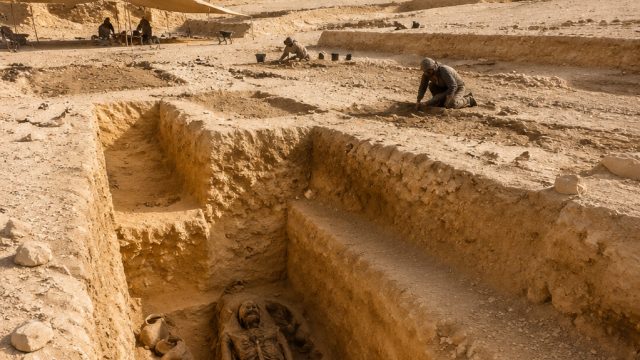 Ancient Burial Sites in Egypt 